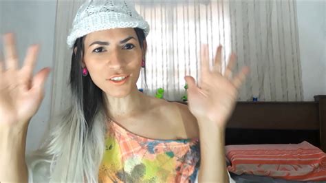 travesti se masturbando